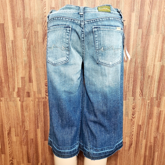 Sz 26 NWTDavid Kahn Lana Frayed Cropped Jeans… - Picture 4 of 9